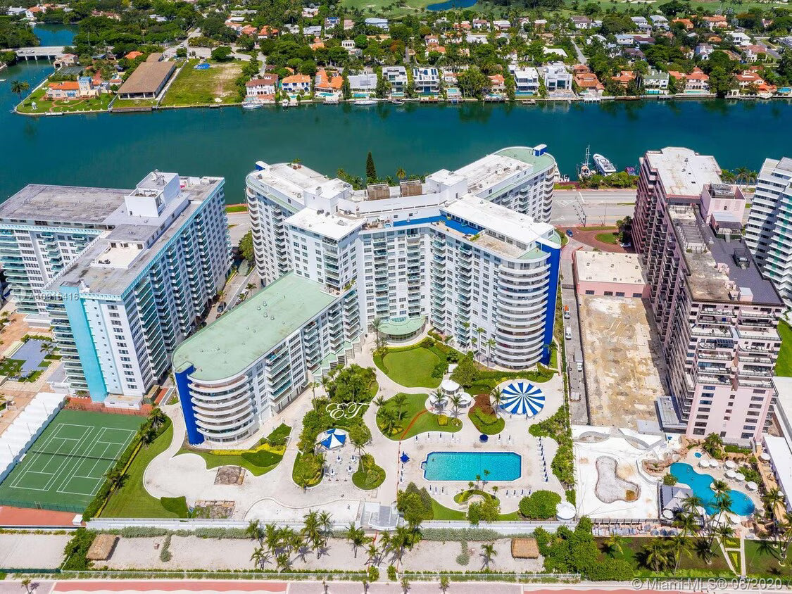 Collins Ave Residences – Oceanfront Living Redefined