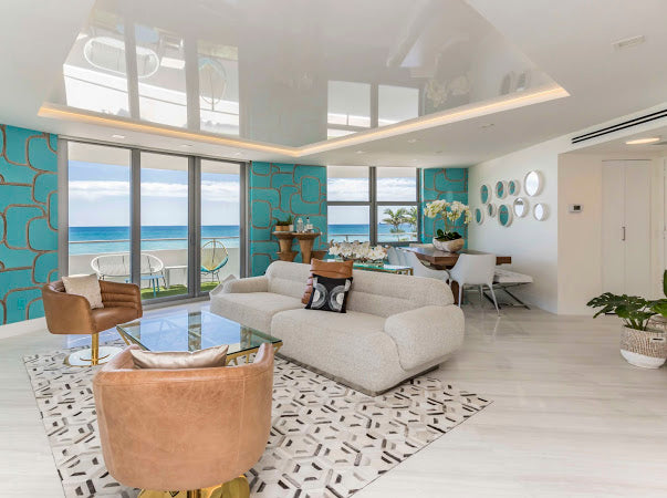 Luxury Oceanview Condo – Collins Ave #432