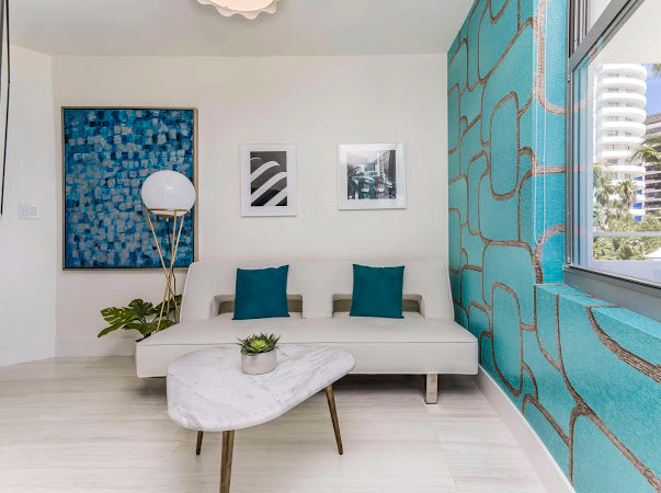 Luxury Oceanview Condo – Collins Ave #432